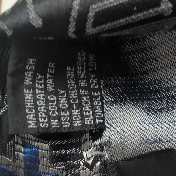 Vintage Street Culture Y2K Dragon Metailic Tribal Button Down size Large - Picture 5 of 6